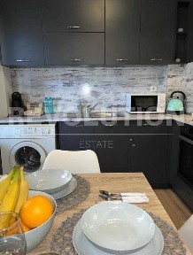 ЛУКСОЗЕН ДВУСТАЕН апартамент в района на ТОП Центъра!