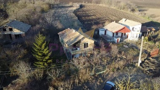 Къща в Добрич, област-с. Бдинци