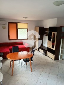 Двуетажна къща с двор в с. Александрово, общ. Поморие