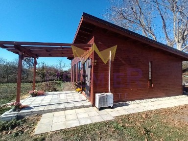 Къща в Варна, област-с. Тутраканци площ 70 кв. м