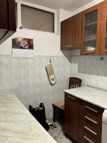 Тристаен апартамент в Младежки хълм