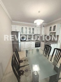 Двустаен апартамент в района на м-т Ален мак!