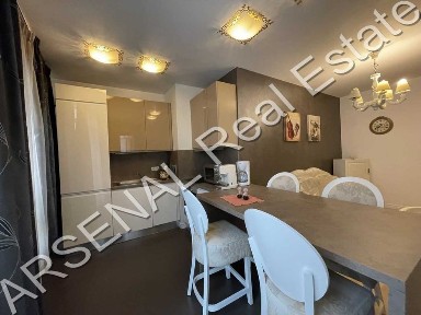 Двустаен апартамент под наем, Изгрев