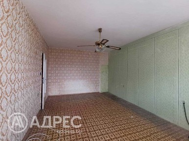 Двустаен апартамент, Здравец Изток, 66 кв. м., ет. 12, ЕПК, за ремонт