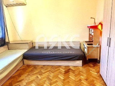 Тристаен обзаведен апартамент в кв. Бъкстон