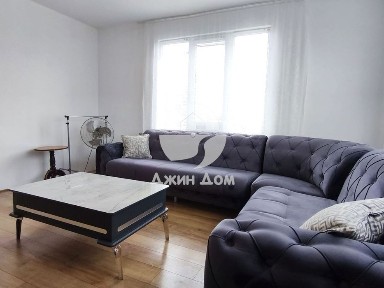 Двуетажна къща с двор и ГАРАЖ в село Винарско, обл. Бургас