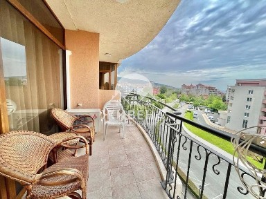 Продава 2-стаен апартамент, к. к.Слънчев бряг, площ 71 кв. м