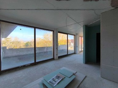 От собственик/ продава се двустаен апартамент 94 м. / к. к Слънчев бряг