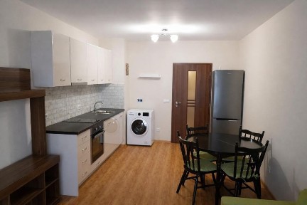 Двустаен, под наем, ж. к Гео Милев