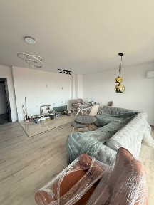 Двустаен обзаведен апартамент в кв. Христо Смирненски