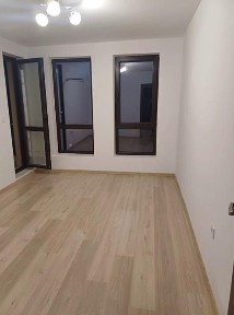 Двустаен апартамент под наем в Център