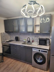 Тристаен, под наем, кв. Ветрен