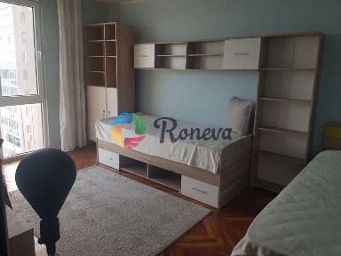 3-стаен в Варна-Базар Левски площ 100 цена 260000