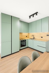 Тристаен апартамент за продажба в жк. Тракия