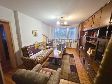 Двустаен апартамент в кв. Изток