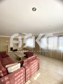 Етаж от къща под наем в с. Требич САМО НА 20 МИНУТИ ОТ СОФИЯ