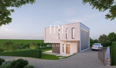 Модерна двуетажна с панорамна гледка до морето! Три спални! Простор!