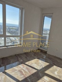 Тристаен апартамент в новострояща се сграда