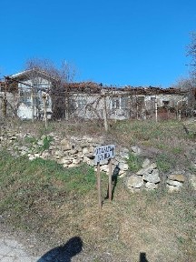 Къща в Варна, област-с. Ботево площ 120 с двор 1950 кв