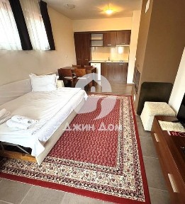 Двустаен апартамент с ГЛЕДКА ПЛАНИНА в к-с „Грийн Лайф“, Банско