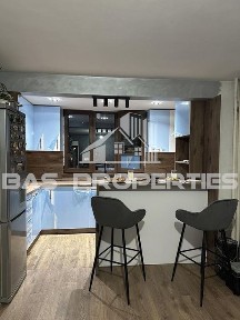 3-стаен в София-Света Троица площ 68