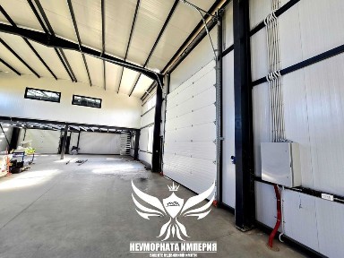 Под наем помещение/склад/цех 600кв. с двор 900кв. в гр. Куклен