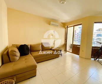 Двустаен апартамент в к-с Шато Дел Мар, к. к. Слънчев бряг