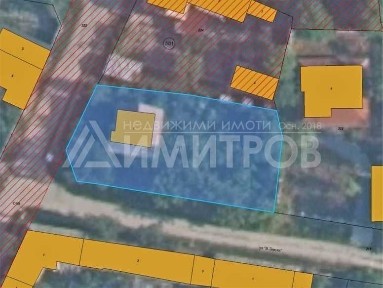 Продава вила на два етажа с дворно място 670 кв. м. в с. Зайчино ореше.