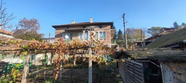 Къща в Варна, област-гр. Белослав площ 105 цена 115000