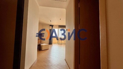 Апартамент с 1 спалня в комплекс Маджестик Бийч, 83 кв. м., Слънчев