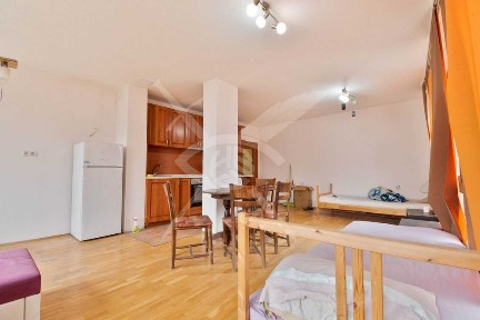 Тристаен апартамент в кв. Манастирски ливади № 44195