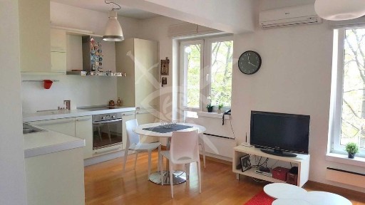 Тристаен апартамент в Центъра на град София № 88456