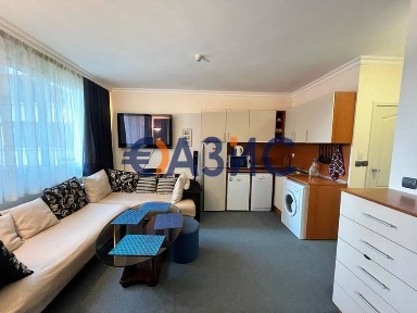 Апартамент с 1 спалня в центъра на Несебър, България, 