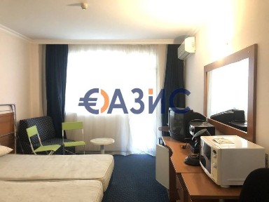 Студио в центъра на Несебър, 