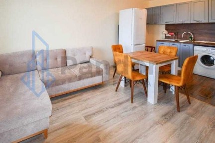 Двустаен апартамент под наем в кв. Люлин 6