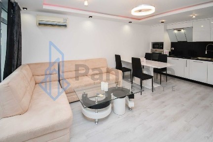 Тристаен апартамент под наем в кв. Левски