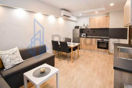 Тристаен апартамент под наем в кв. Люлин 10