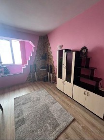 Тристаен, под наем, ж. к. Захарна фабрика