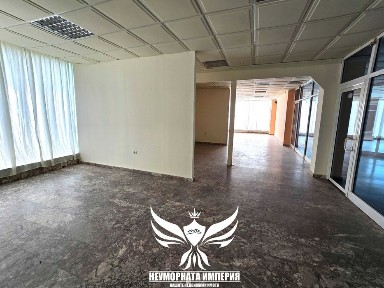 Под наем помещение, ателие, магазини, офиси, склад 150кв гр. Асеновград