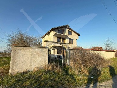 Двуетажна къща в с. Плодовитово 100943