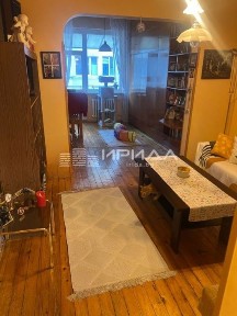 Тристаен апартамент в кв. Яворов