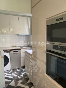 Тристаен апартамент в гр. София на ул. Оборище