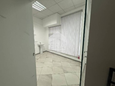 Търговско помещение/студио в жк ЛК Тракия град Варна