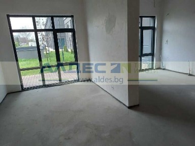 Отдава се чисто нов магазин в Люлин 10 срещу МОЛ-а!