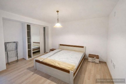 Етаж къща в гр. Варна, Виница!