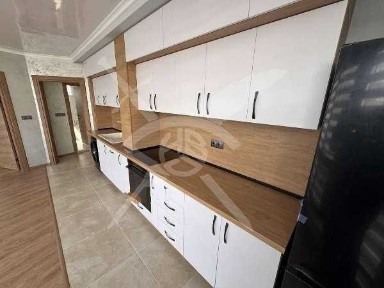 Тристаен апартамент - кв. Кършияка - 11862601