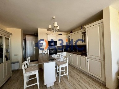 4-стаен апартамент (мезонет) в комплекс Артур, 110 кв. м., Свети Влас