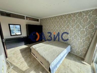 Тристаен апартамент на първа линия в Несебър, България, 83 кв., цена