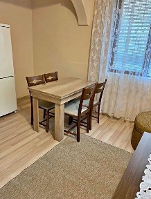 Двустаен апартамент, ново строитество, под наем, до Казармата