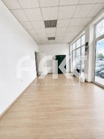 Предлагаме за продажба самостоятелен офис в кв. Хаджи Димитър